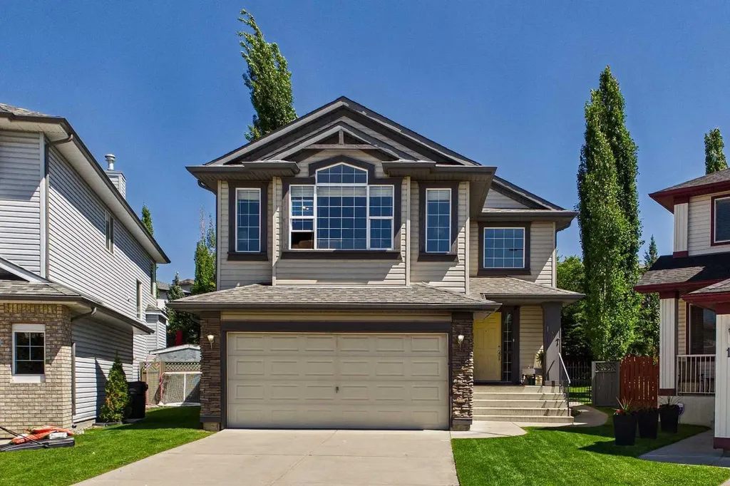 147 Tuscany Meadows Court NW Calgary AB T3L 2L3