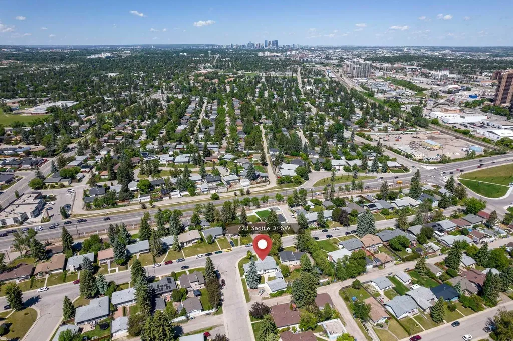 723 Seattle Drive SW Calgary AB T2W0M8