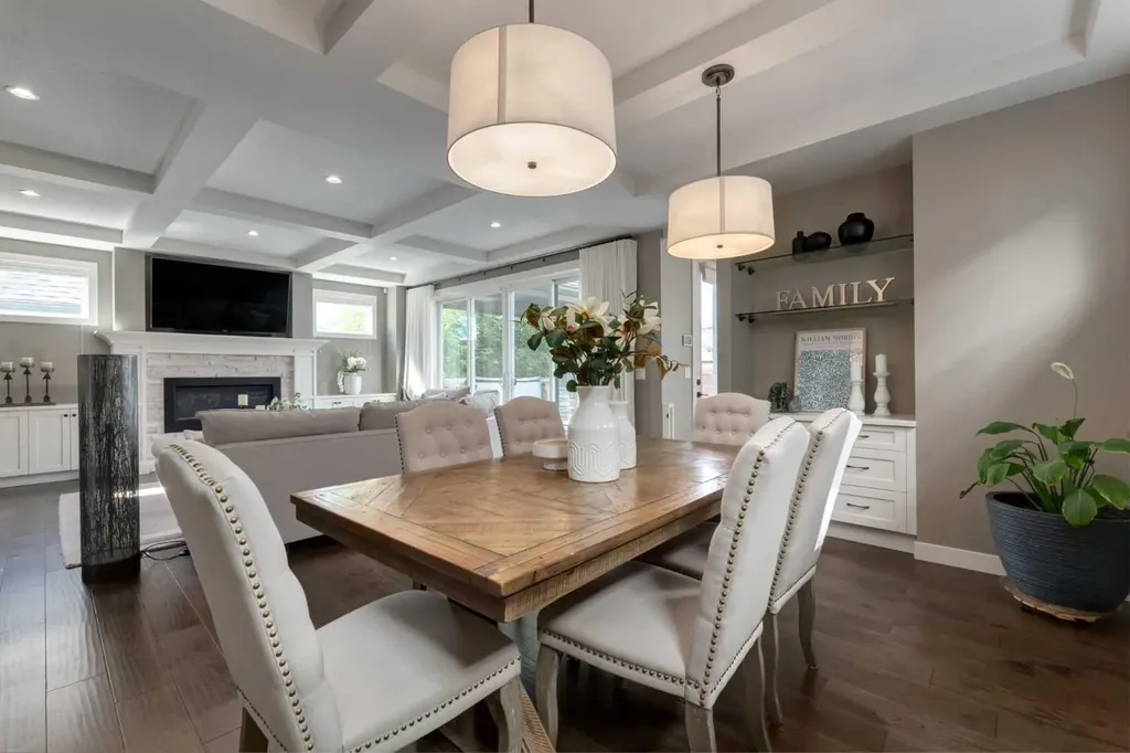 428 21 Avenue NE Calgary AB T2E 1S6