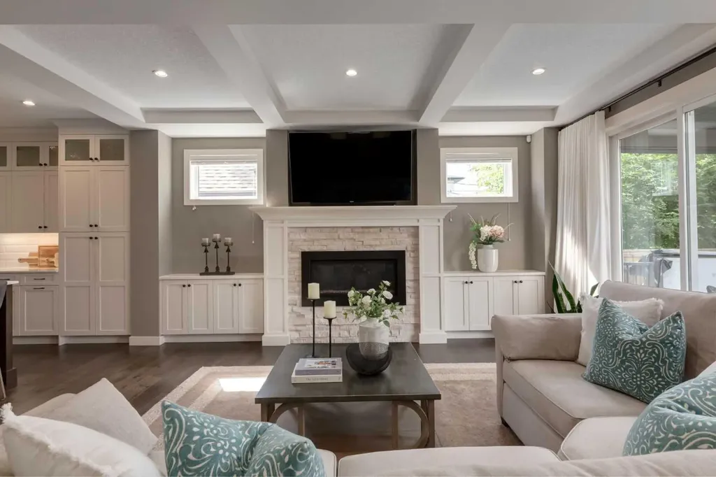 428 21 Avenue NE Calgary AB T2E 1S6