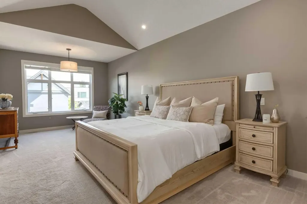 428 21 Avenue NE Calgary AB T2E 1S6