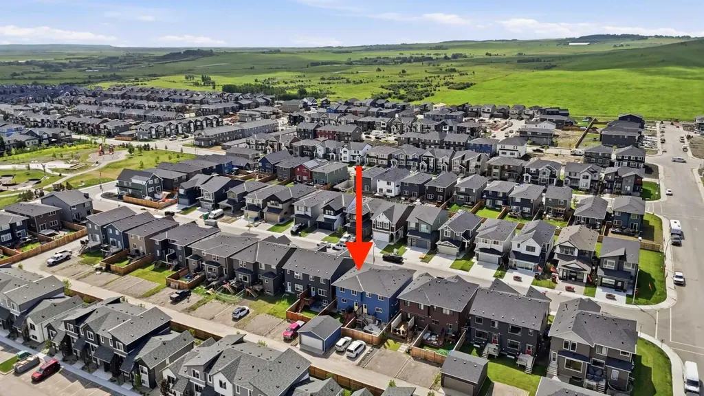 52 Emberside Grove Cochrane AB T4C 3C8