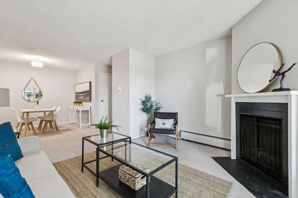 315 Southampton Drive SW Calgary AB T2W2T6