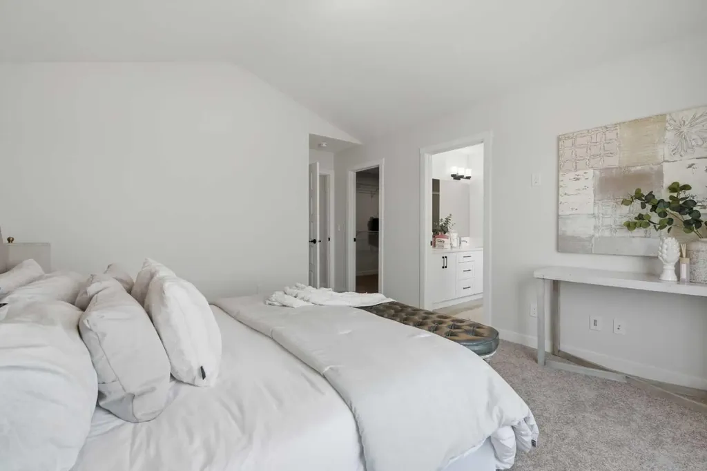 27 Verdure Gate SW Calgary AB T3S 0R3