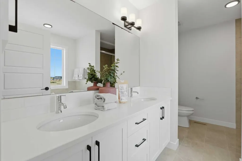 27 Verdure Gate SW Calgary AB T3S 0R3