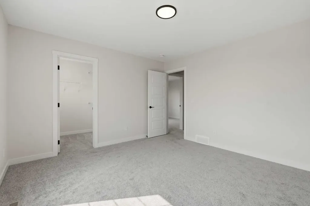 27 Verdure Gate SW Calgary AB T3S 0R3