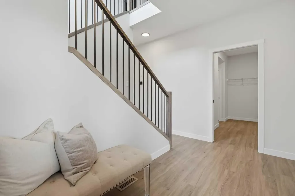 27 Verdure Gate SW Calgary AB T3S 0R3
