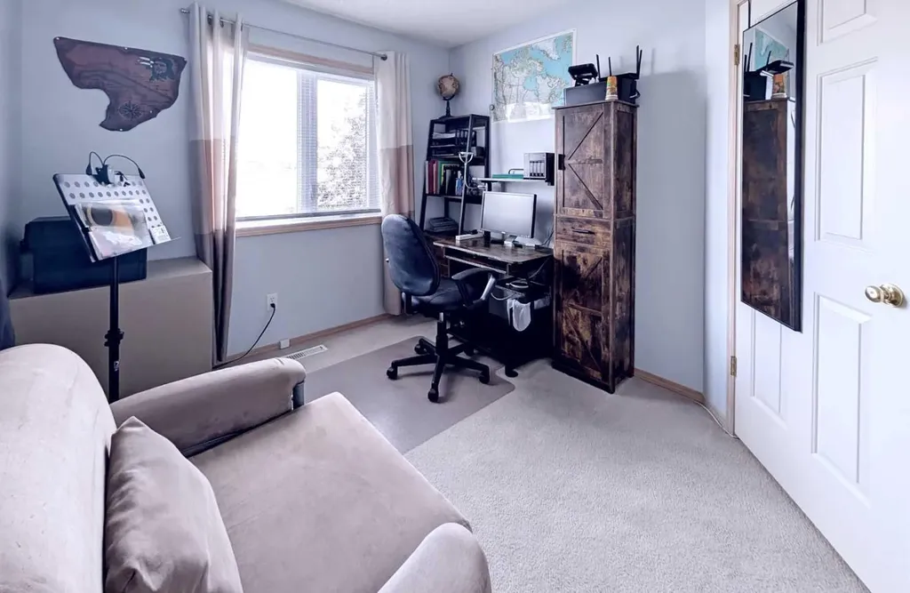 12 Shawbrooke Court SW Calgary AB T2Y 3G2