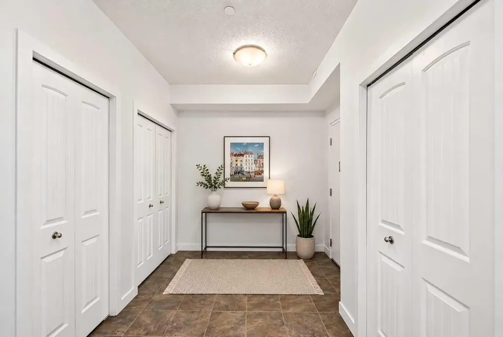 1005A Westmount Drive Strathmore AB T1P0C3