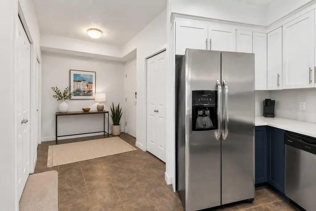 1005A Westmount Drive Strathmore AB T1P0C3