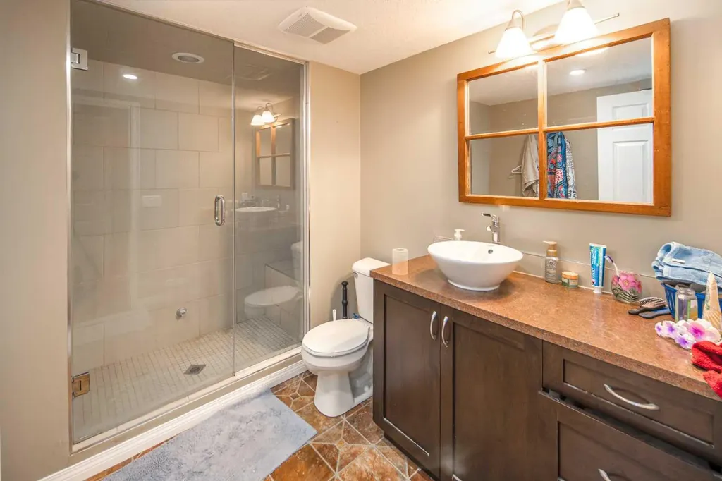 125 Silverado Range Cove SW Calgary AB T2X 0E1