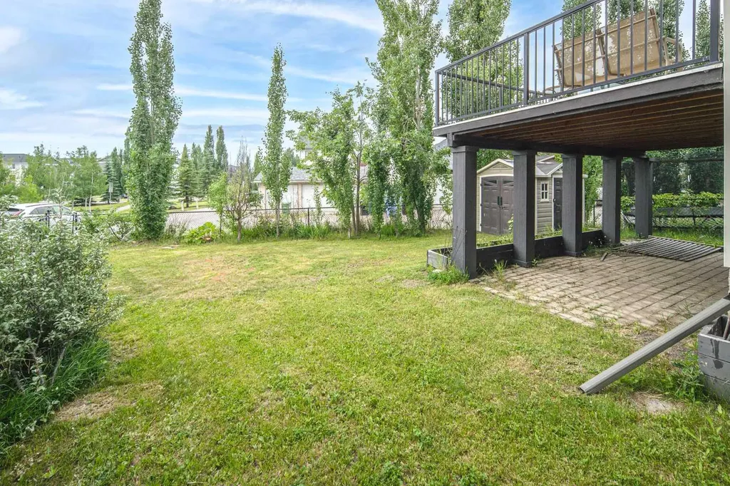 125 Silverado Range Cove SW Calgary AB T2X 0E1