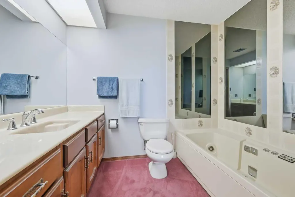 149 Edgehill Drive NW Calgary AB T3A 2W5