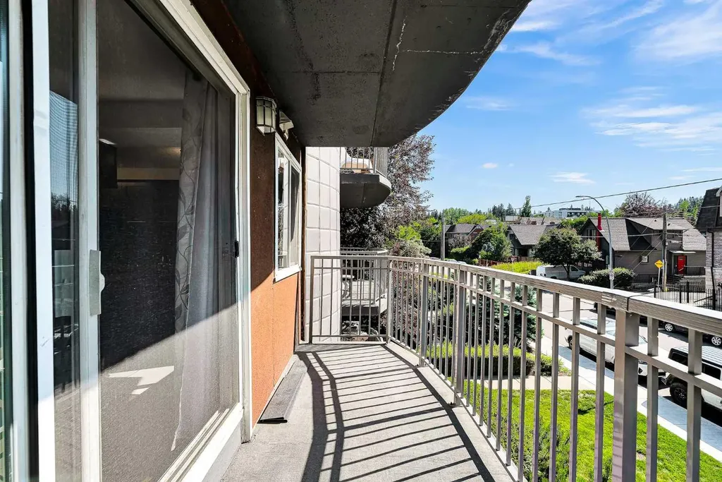 1730 7 Street Calgary AB t2t2w6