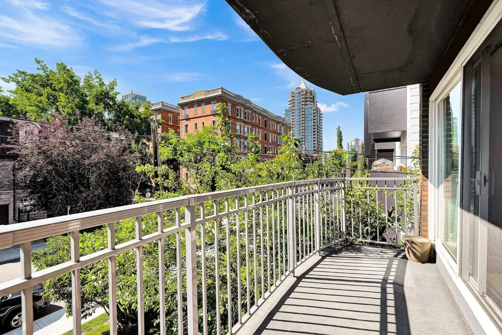 1730 7 Street Calgary AB t2t2w6