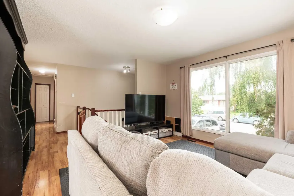 258 Mcdermott Road Coalhurst AB T0L0V0