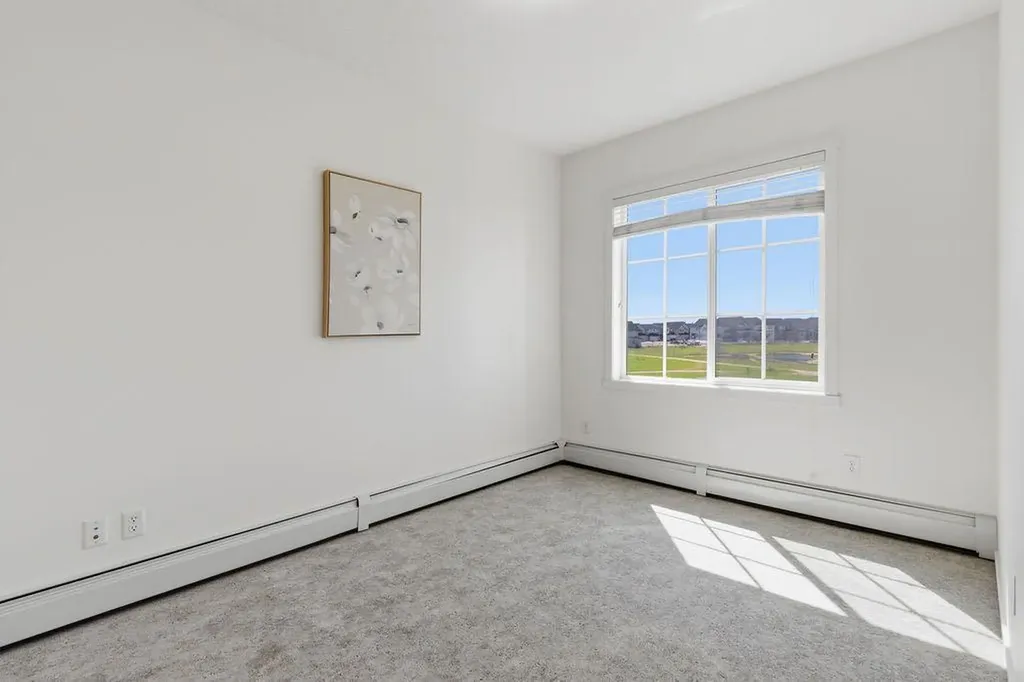 99 Copperstone Park SE Calgary AB T2Z5C9