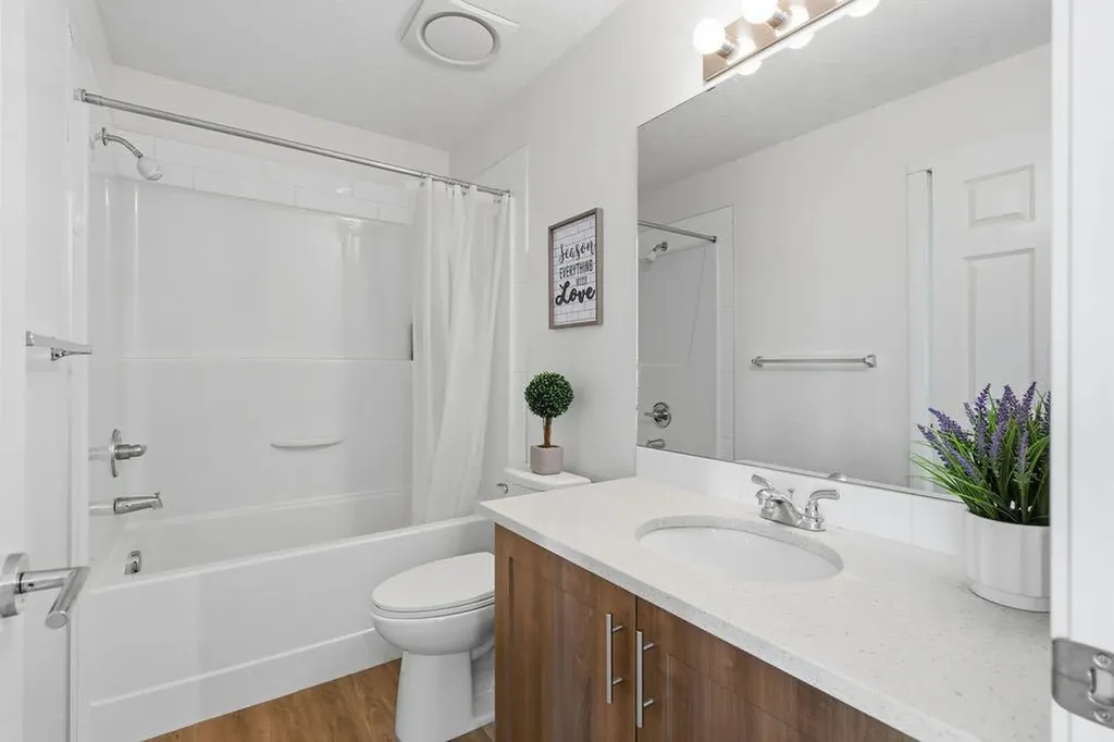 99 Copperstone Park SE Calgary AB T2Z5C9