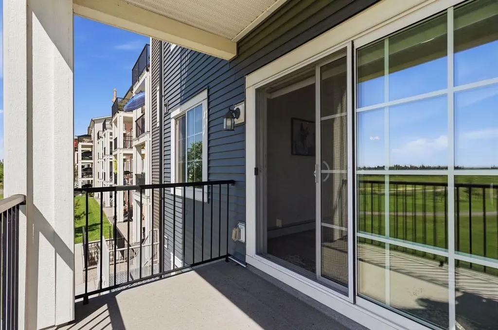 99 Copperstone Park SE Calgary AB T2Z5C9