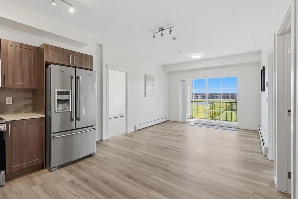 99 Copperstone Park SE Calgary AB T2Z5C9