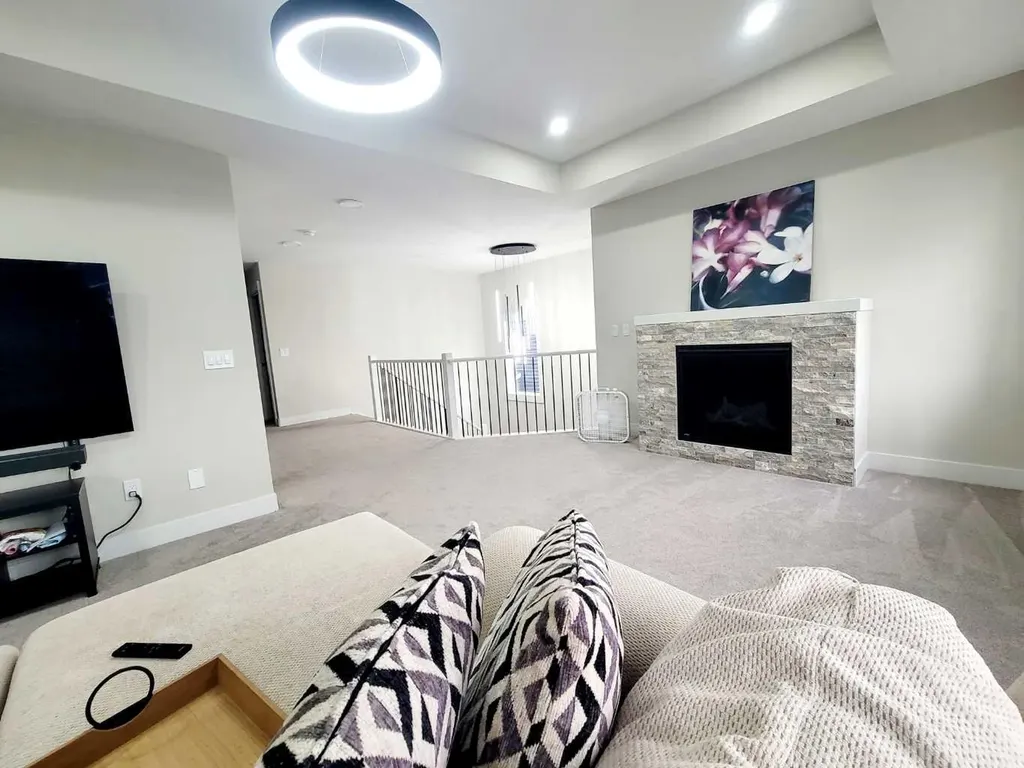 1435 Scarlett Ranch Boulevard Carstairs AB T0M0N0