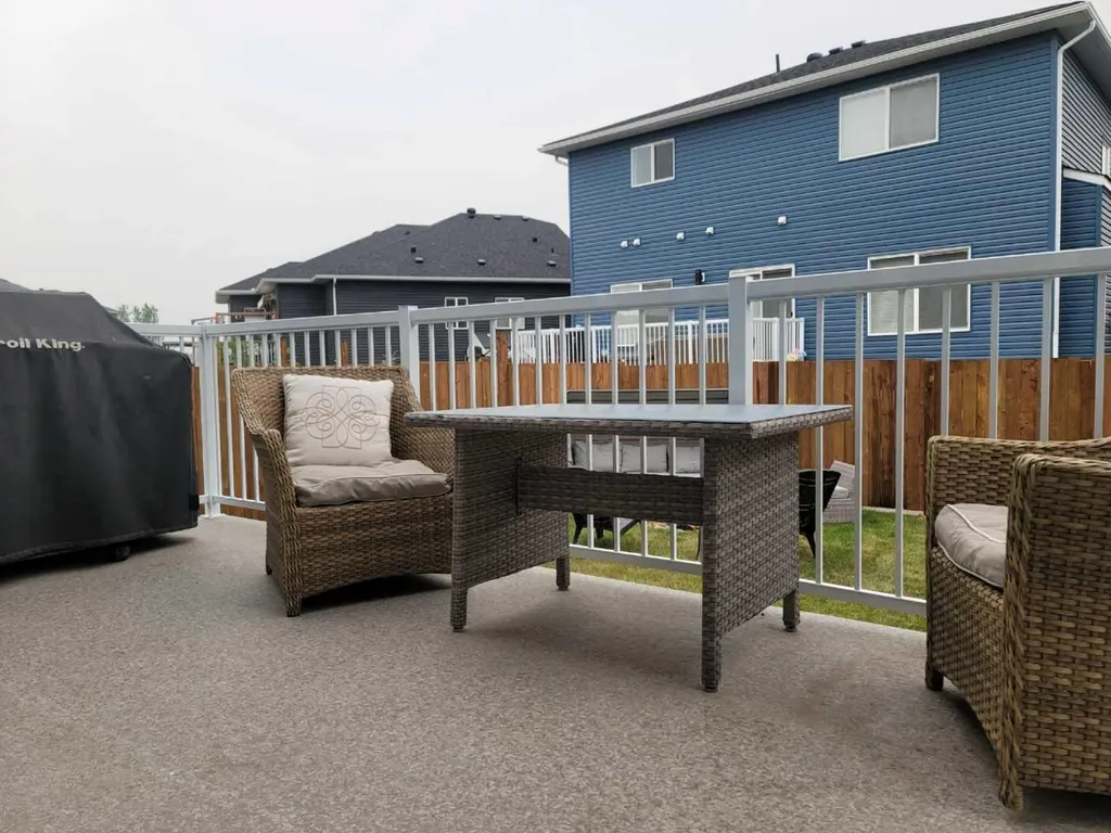 1435 Scarlett Ranch Boulevard Carstairs AB T0M0N0