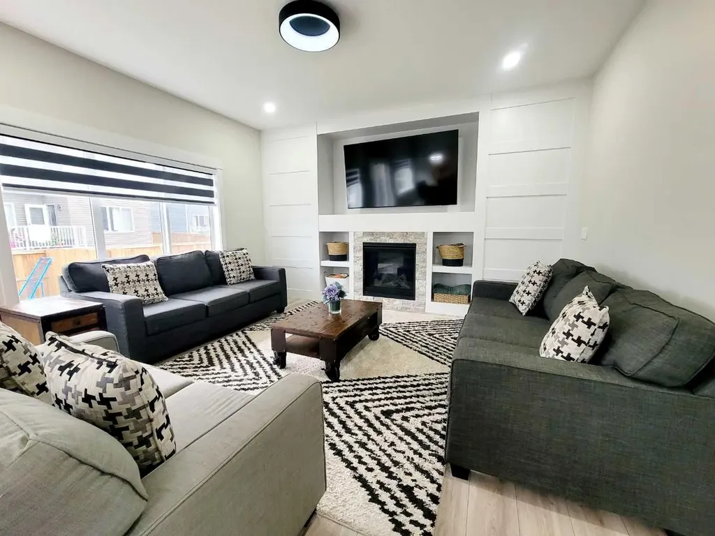 1435 Scarlett Ranch Boulevard Carstairs AB T0M0N0
