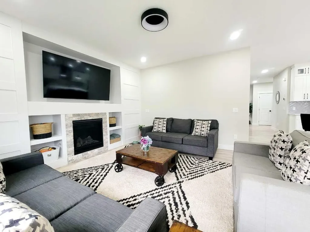 1435 Scarlett Ranch Boulevard Carstairs AB T0M0N0