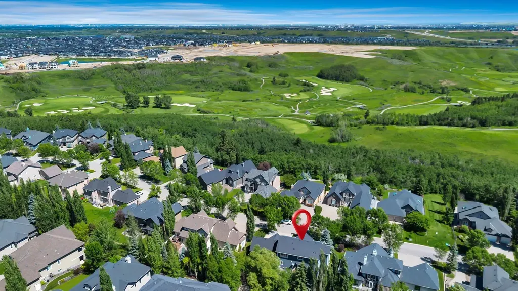 50 Heritage Lake Terrace Heritage Pointe AB T1S 4J4