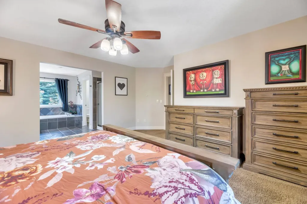 50 Heritage Lake Terrace Heritage Pointe AB T1S 4J4