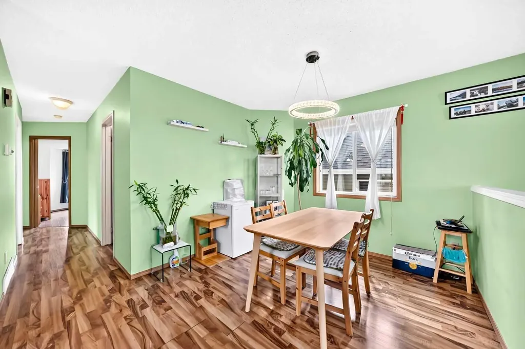 96 Covington Court NE Calgary AB T3K 4L9