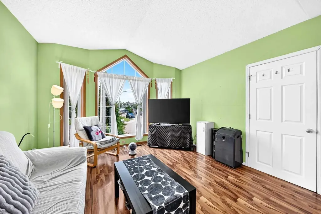 96 Covington Court NE Calgary AB T3K 4L9