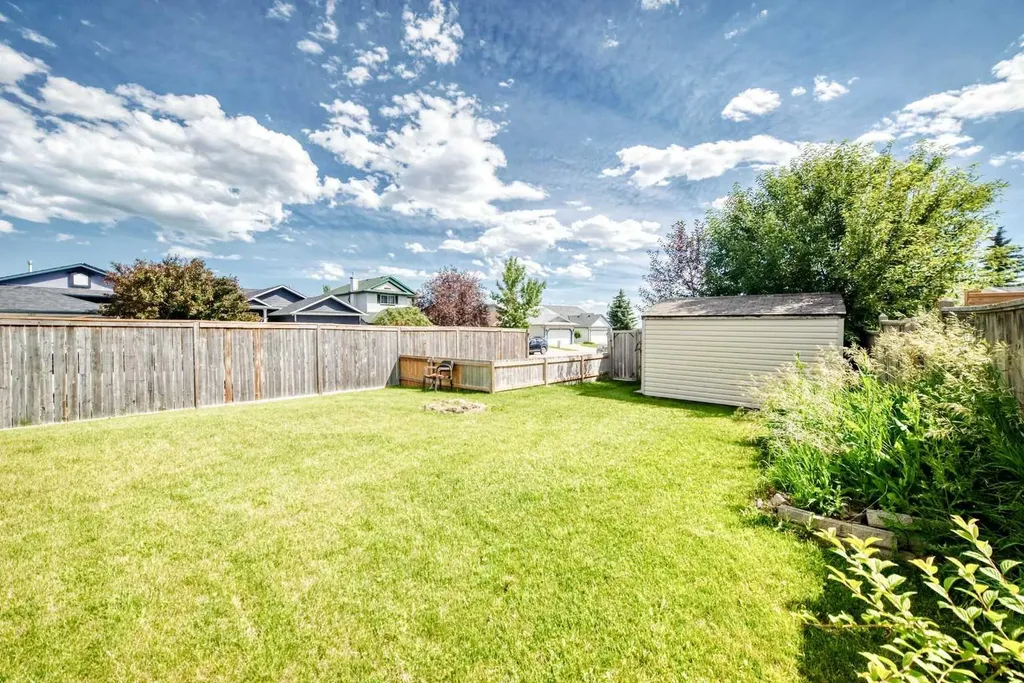 96 Covington Court NE Calgary AB T3K 4L9
