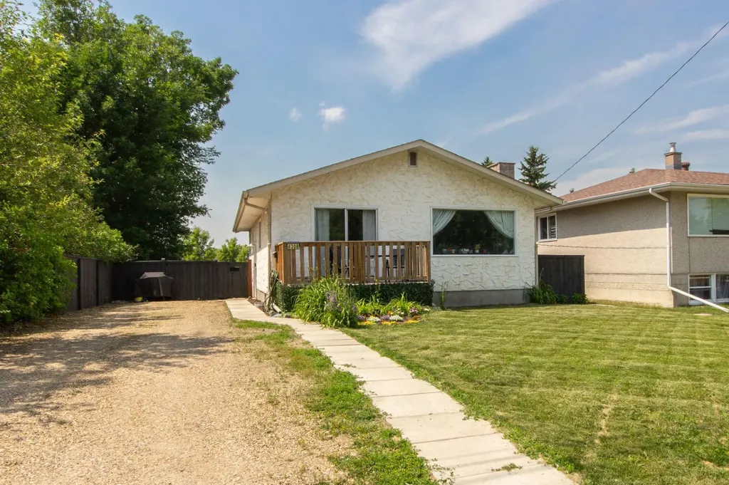 6308 61 Avenue Red Deer AB T4N 5R8