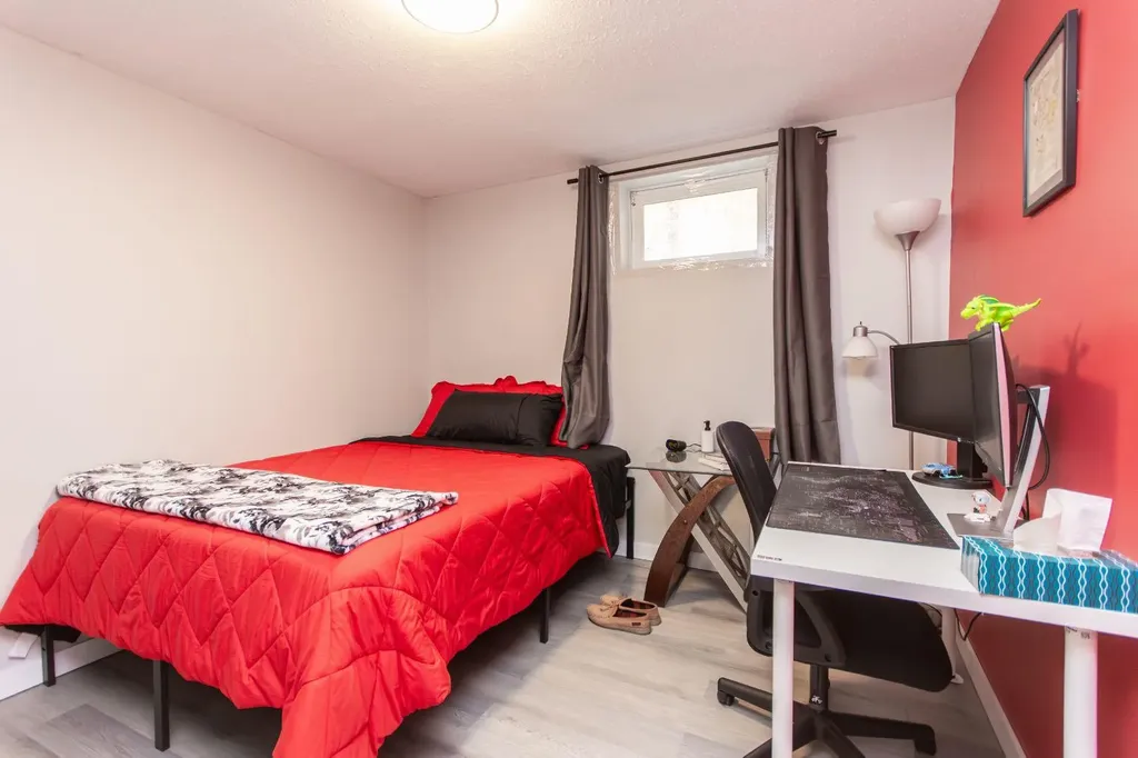 6308 61 Avenue Red Deer AB T4N 5R8