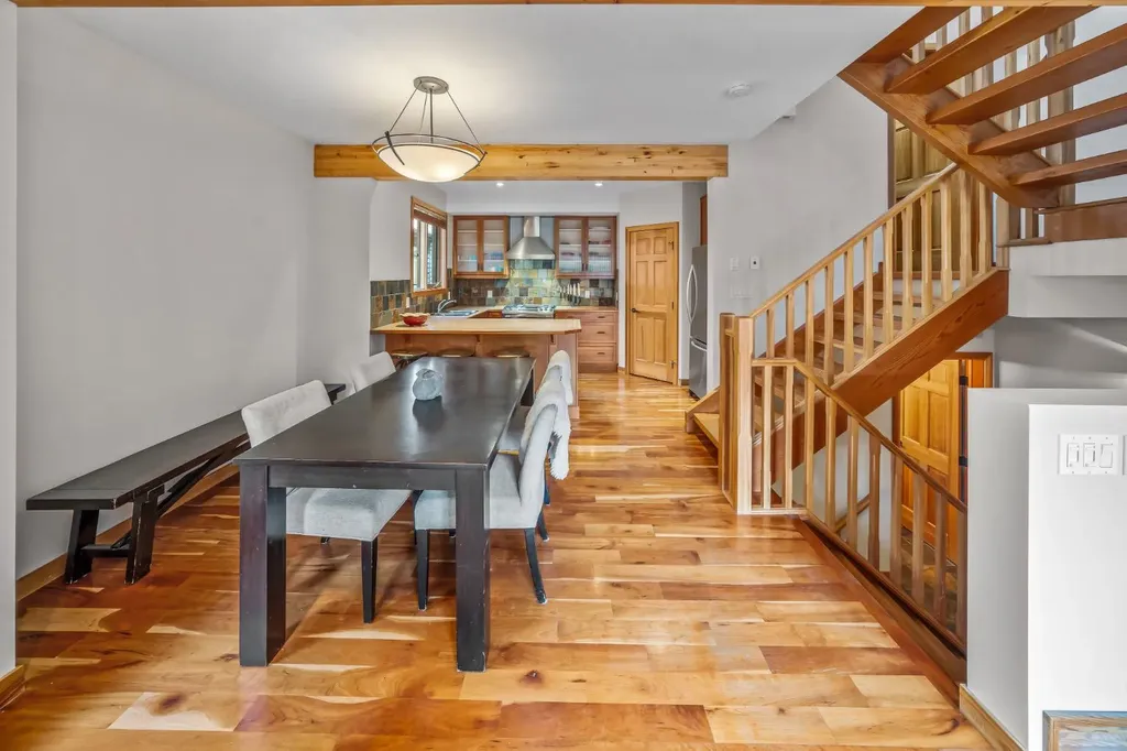 813 5th Street Canmore AB T1W 2G1