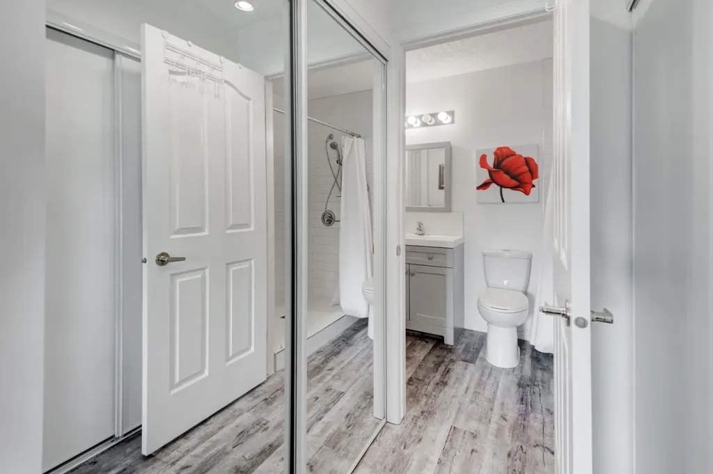 1818 Simcoe Boulevard SW Calgary AB T3H 3L9