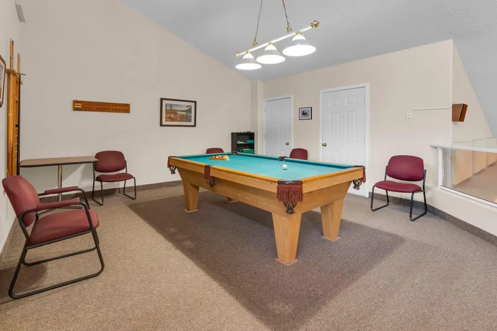 1818 Simcoe Boulevard SW Calgary AB T3H 3L9