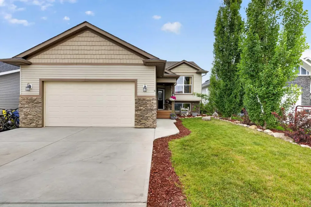 6 Valarosa Cove Didsbury AB T0M 0W0