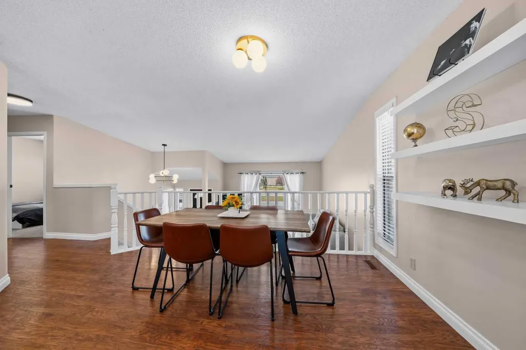 71 Riverglen Crescent SE Calgary AB T2C3J3