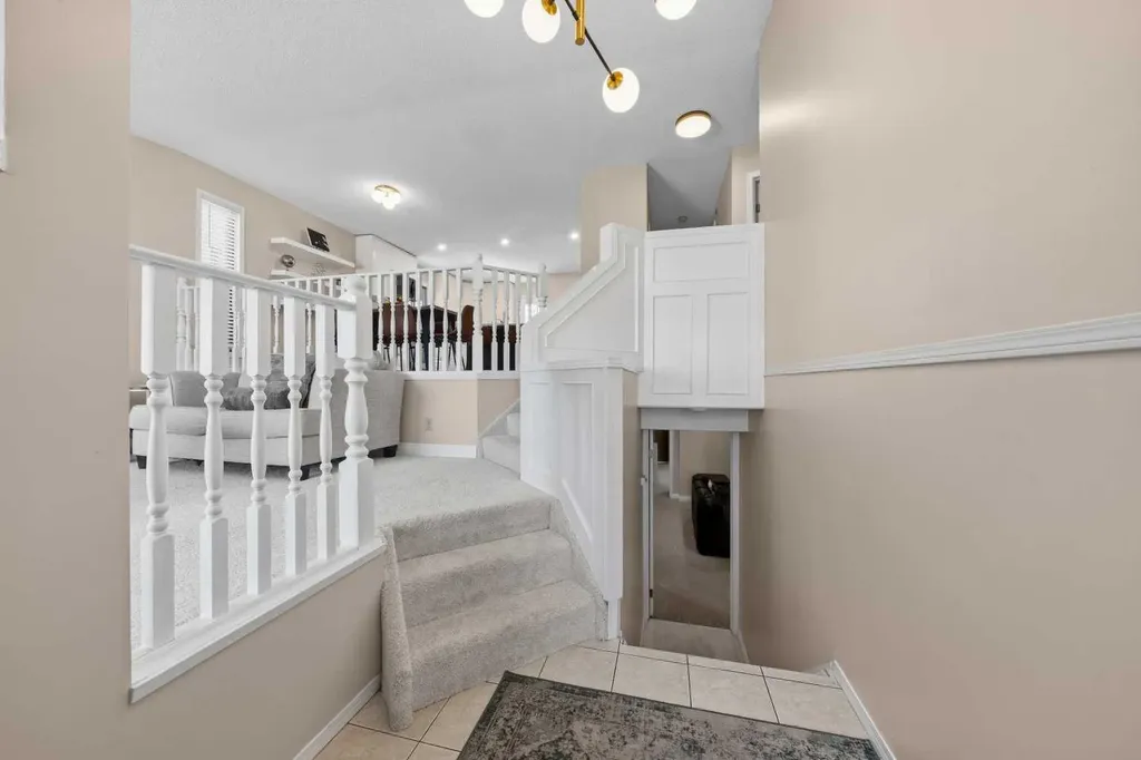 71 Riverglen Crescent SE Calgary AB T2C3J3