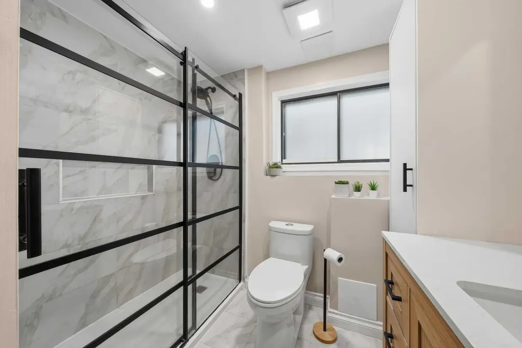 71 Riverglen Crescent SE Calgary AB T2C3J3