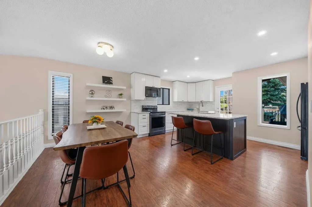 71 Riverglen Crescent SE Calgary AB T2C3J3