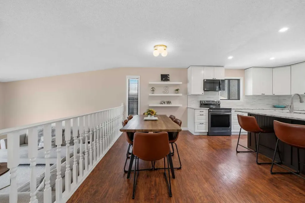 71 Riverglen Crescent SE Calgary AB T2C3J3