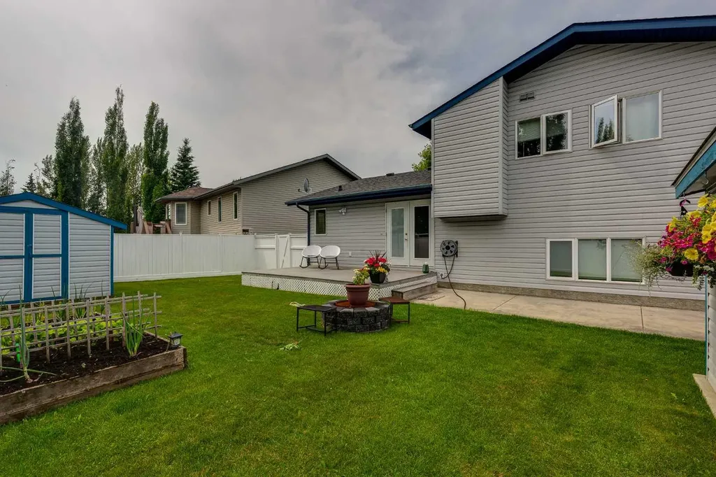 82 Ruttan Close Red Deer AB T4P 3T2
