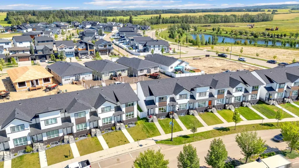 10 Evergreen Way Red Deer AB T4P2H1