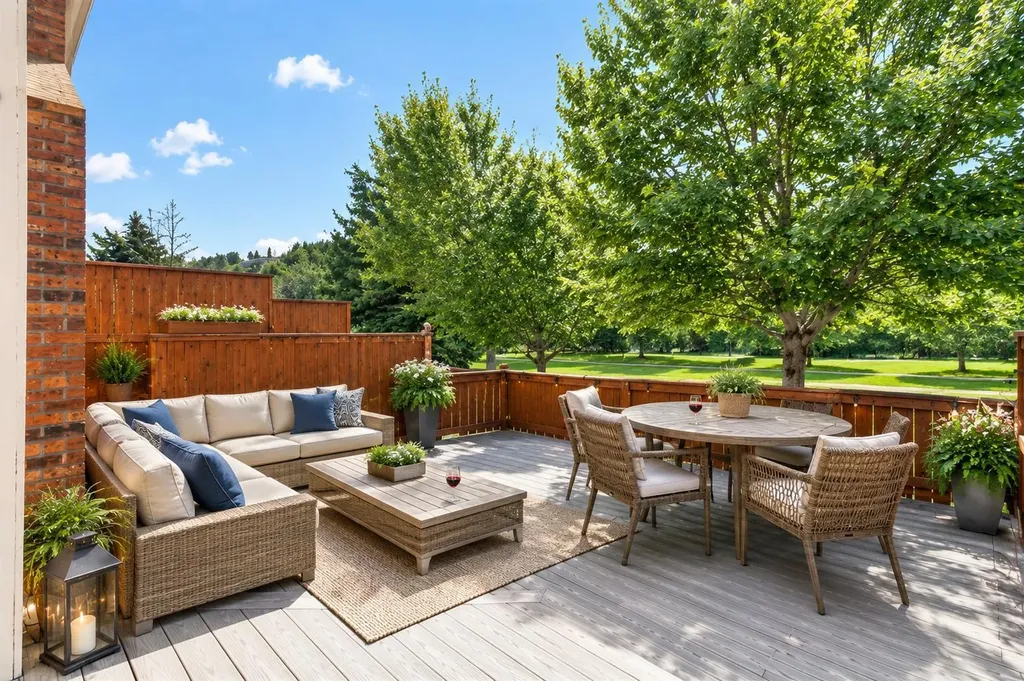 360 Point Mckay Gardens NW Calgary AB T3B4V8