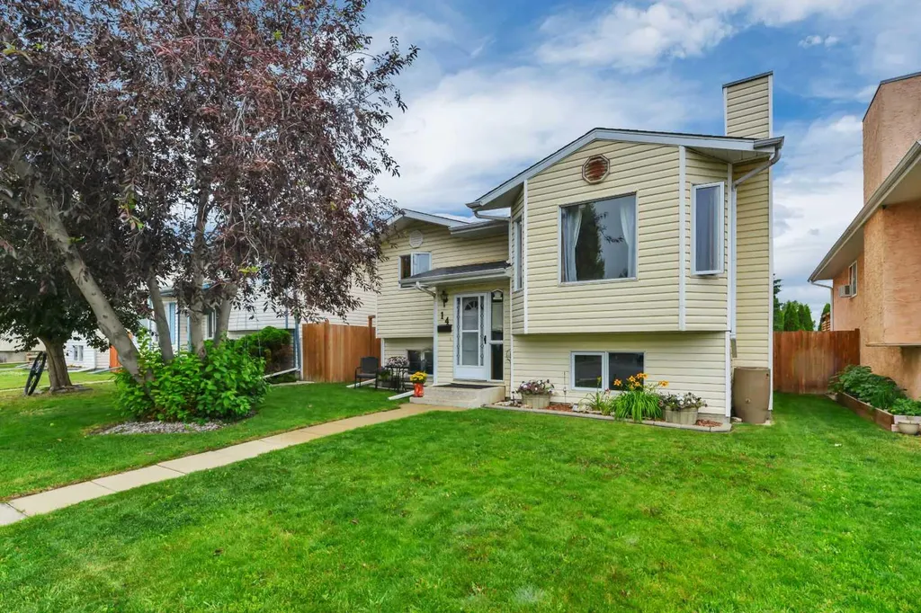 14 Eakins Crescent Red Deer AB T4R 2K2