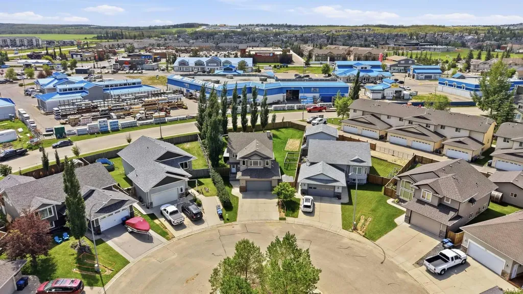 13 Hendrickson Bay Sylvan Lake AB T4S 0C6
