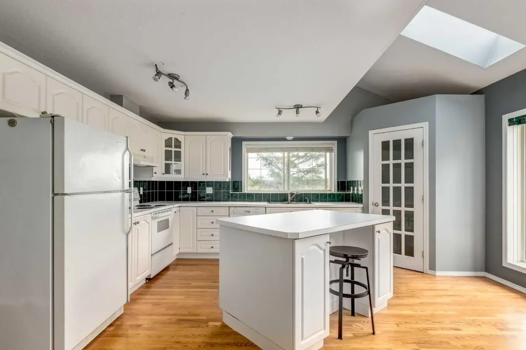 115 Newton Street NW Langdon AB T0J 1X0